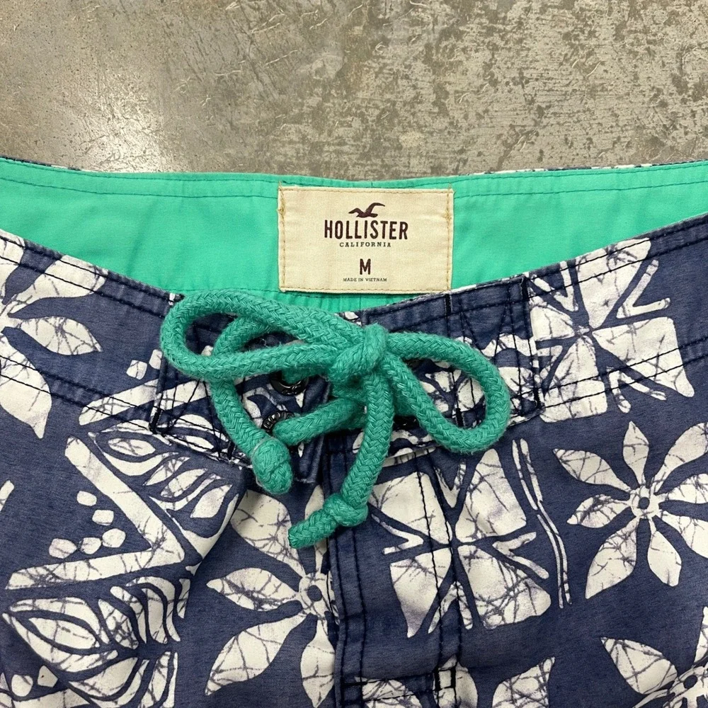 Hollister board shorts